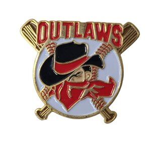 Vintage 2004 Baseball Team Pin Outlaws Lapel Hat Unknown Location Cooperstown?